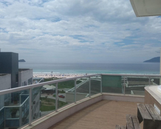 Imagem Cobertura com 4 Quartos à Venda, 240 m² em Vila Nova - Cabo Frio
