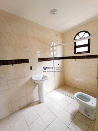 Imagem Sobrado com 3 Quartos à Venda, 197 m² em Vila Galvão - Guarulhos Imagem Sobrado com 3 Quartos à Venda, 197 m² em Vila Galvão - Guarulhos