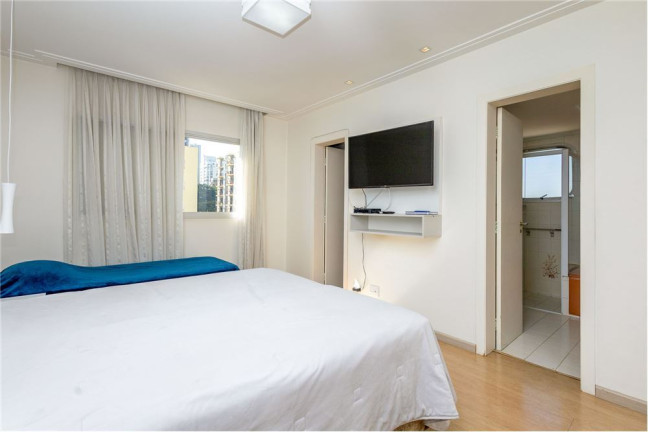 Imagem Apartamento com 4 Quartos à Venda, 196 m² em Moema - São Paulo