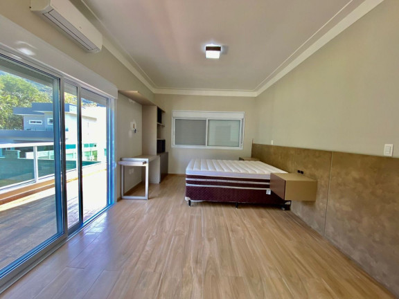 Imagem Sobrado com 4 Quartos à Venda, 205 m² em Condomínio Capitanias - Ubatuba Imagem Sobrado com 4 Quartos à Venda, 205 m² em Condomínio Capitanias - Ubatuba