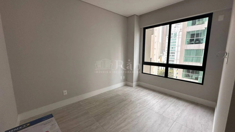 Imagem Apartamento com 4 Quartos à Venda, 146 m² em Pioneiros - Balneário Camboriú