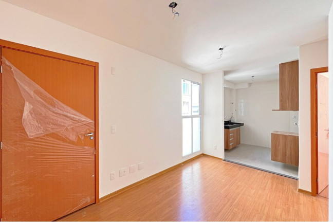 Apartamento com 2 Quartos à Venda, 40 m² em Restinga - Porto Alegre