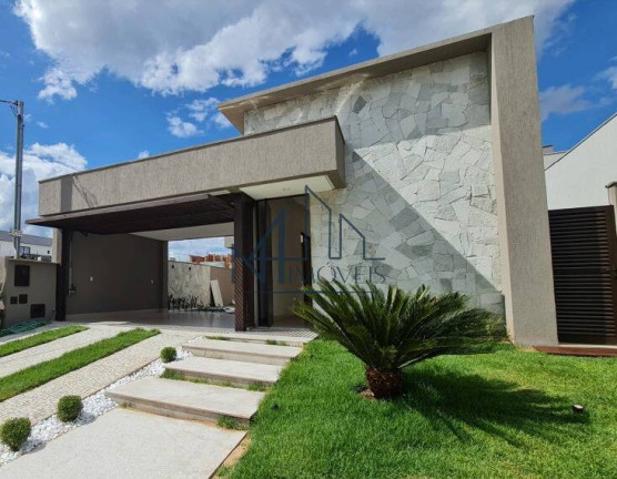 Casa com 3 Quartos à Venda, 300 m² em Jardins Nápoles - Senador Canedo