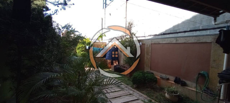Imagem Sobrado com 3 Quartos à Venda, 379 m² em Santa Paula - São Caetano Do Sul