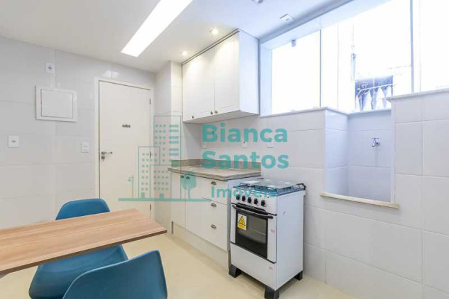 Imagem Apartamento com 2 Quartos à Venda, 80 m² em Copacabana - Rio De Janeiro