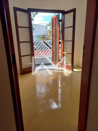 Imagem Sobrado com 4 Quartos para Alugar, 176 m² em Vila Galvão - Guarulhos Imagem Sobrado com 4 Quartos para Alugar, 176 m² em Vila Galvão - Guarulhos