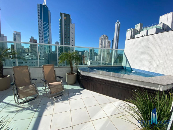 Imagem Apartamento com 4 Quartos à Venda, 200 m² em Centro - Balneário Camboriú