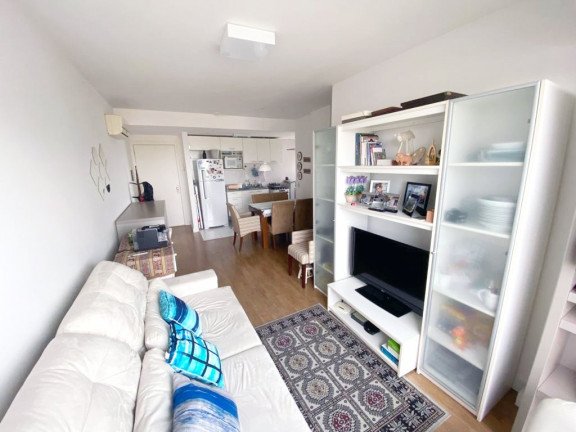 Imagem Apartamento com 2 Quartos à Venda, em Cristo Redentor - Porto Alegre Imagem Apartamento com 2 Quartos à Venda, em Cristo Redentor - Porto Alegre