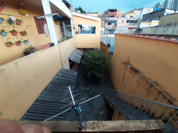 Imagem Casa com 9 Quartos à Venda, 200 m² em Jardim Santo Estevao - Carapicuíba