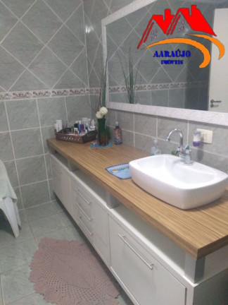 Imagem Casa com 3 Quartos à Venda, 160 m² em Metalúrgicos - Osasco Imagem Casa com 3 Quartos à Venda, 160 m² em Metalúrgicos - Osasco