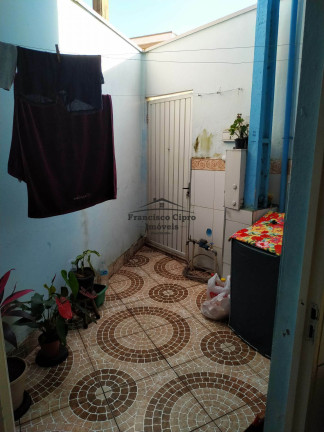 Imagem Sobrado com 2 Quartos à Venda, 54 m² em Campinho - Guaratinguetá Imagem Sobrado com 2 Quartos à Venda, 54 m² em Campinho - Guaratinguetá