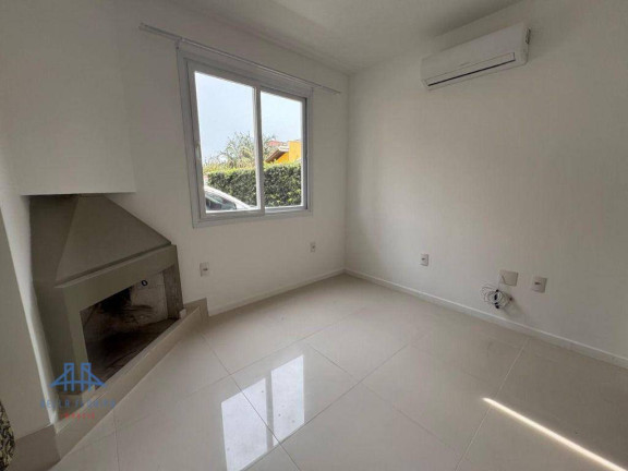 Imagem Casa com 3 Quartos para Alugar, 139 m² em Campeche - Florianópolis Imagem Casa com 3 Quartos para Alugar, 139 m² em Campeche - Florianópolis