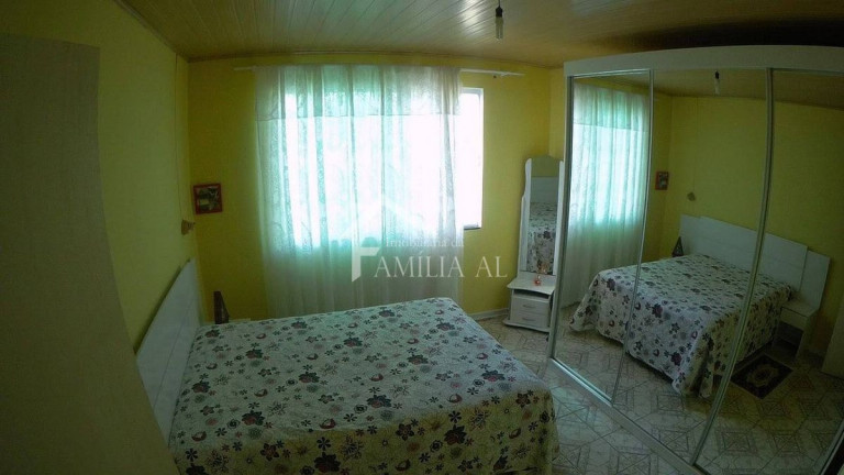 Imagem Casa com 3 Quartos à Venda, 100 m² em Comasa - Joinville