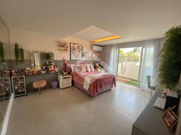 Imagem Casa com 6 Quartos à Venda, 1.000 m² em Barra Da Tijuca - Rio De Janeiro Imagem Casa com 6 Quartos à Venda, 1.000 m² em Barra Da Tijuca - Rio De Janeiro