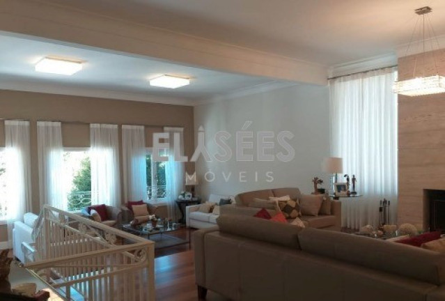 Imagem Sobrado com 4 Quartos à Venda, 550 m² em Jardim Leonor - São Paulo Imagem Sobrado com 4 Quartos à Venda, 550 m² em Jardim Leonor - São Paulo
