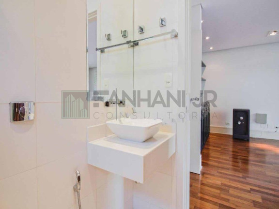 Imagem Casa com 3 Quartos à Venda, 334 m² em Jardim Europa - São Paulo