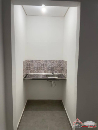 Imagem Casa com 1 Quarto para Alugar, 11 m² em Centro - Jacareí Imagem Casa com 1 Quarto para Alugar, 11 m² em Centro - Jacareí