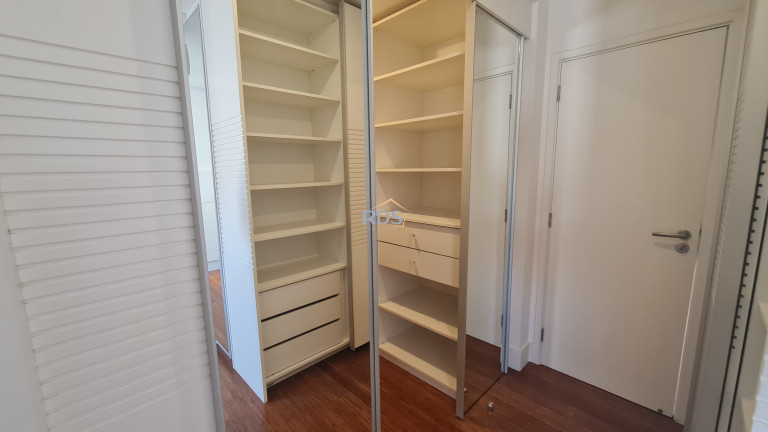 Imagem Apartamento com 3 Quartos à Venda, 137 m² em Vila Suzana - São Paulo Imagem Apartamento com 3 Quartos à Venda, 137 m² em Vila Suzana - São Paulo