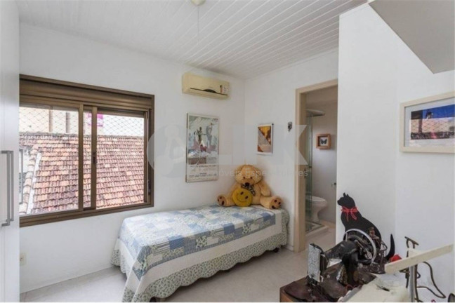 Imagem Imóvel com 4 Quartos à Venda, 153 m² em Moinhos De Vento - Porto Alegre