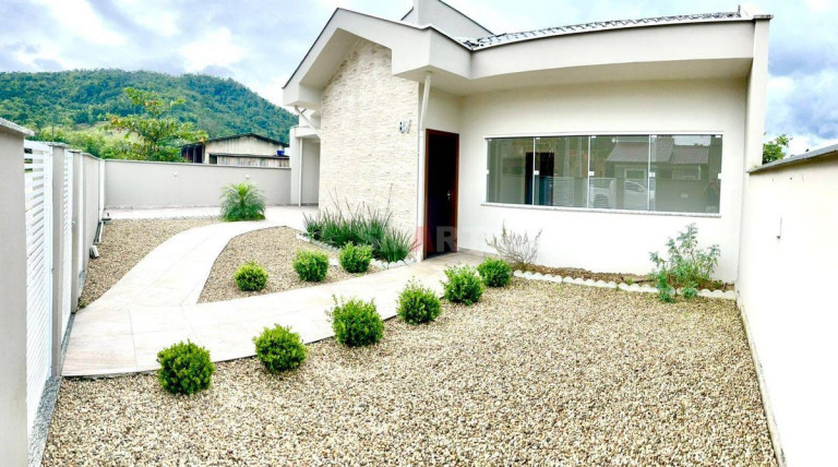 Imagem Casa com 3 Quartos à Venda, em Barra Do Rio Cerro - Jaraguá Do Sul Imagem Casa com 3 Quartos à Venda, em Barra Do Rio Cerro - Jaraguá Do Sul