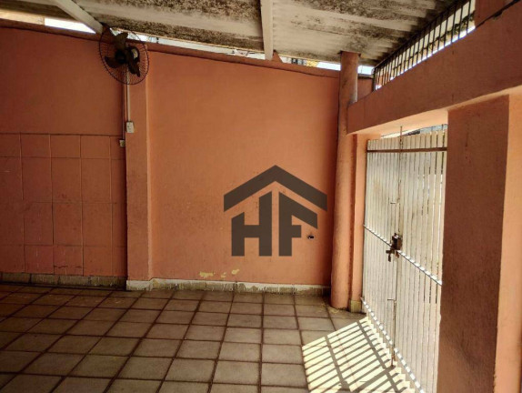 Imagem Casa com 4 Quartos à Venda, 220 m² em Arruda - Recife