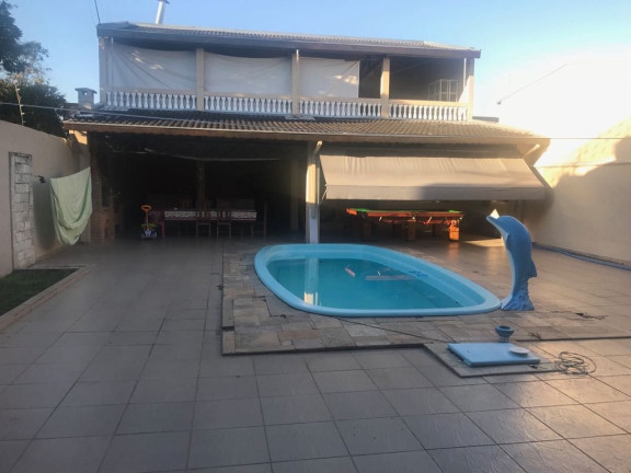 Sobrado com 4 Quartos à Venda, 400 m² em Jardim Paulista - São José Dos Campos