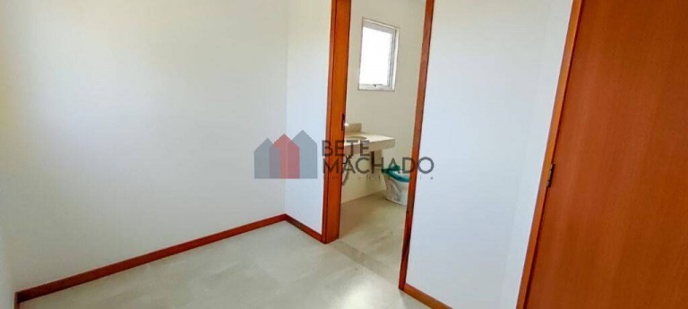 Imagem Casa com 4 Quartos à Venda, 200 m² em Vargem Grande - Teresópolis