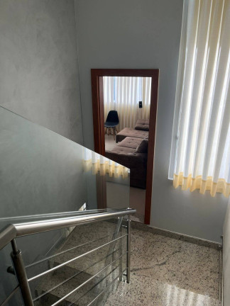 Imagem Casa com 4 Quartos à Venda, 306 m² em Chapada - Manaus Imagem Casa com 4 Quartos à Venda, 306 m² em Chapada - Manaus