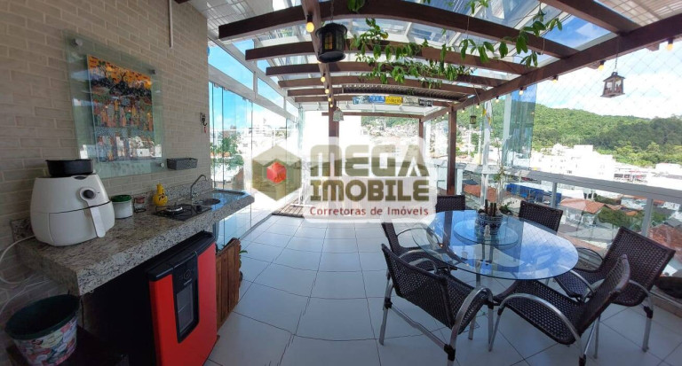 Imagem Apartamento com 2 Quartos à Venda, 157 m² em Trindade - Florianópolis