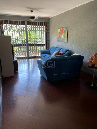 Imagem Casa com 4 Quartos à Venda, 480 m² em Santo Antônio - Porto Alegre