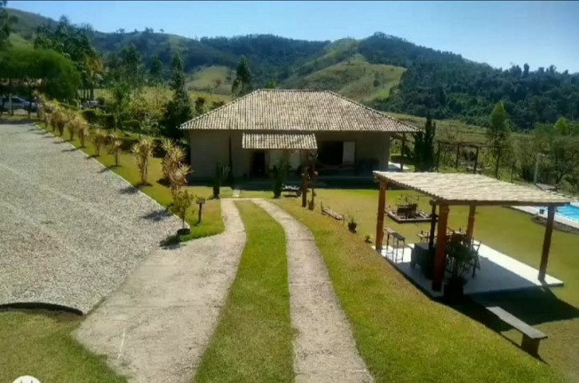 Imagem Imóvel à Venda, em Paraibuna Imagem Imóvel à Venda, em Paraibuna