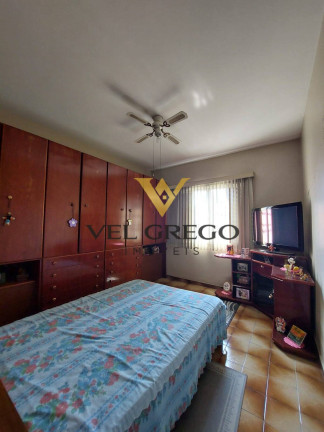 Imagem Casa com 2 Quartos à Venda, 200 m² em Taboão - São Bernardo Do Campo