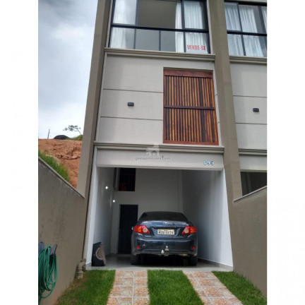 Imagem Sobrado com 2 Quartos à Venda, 125 m² em São Francisco De Assis - Camboriú Imagem Sobrado com 2 Quartos à Venda, 125 m² em São Francisco De Assis - Camboriú