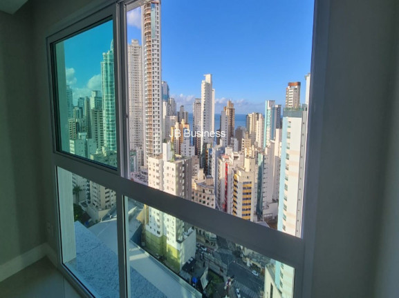 Imagem Imóvel com 3 Quartos à Venda, 138 m² em Centro - Balneário Camboriú Imagem Imóvel com 3 Quartos à Venda, 138 m² em Centro - Balneário Camboriú