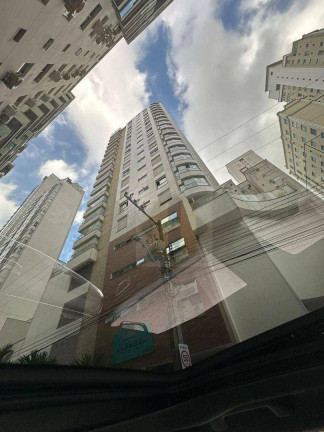 Imagem Apartamento com 3 Quartos à Venda, 133 m² em Centro - Balneário Camboriú Imagem Apartamento com 3 Quartos à Venda, 133 m² em Centro - Balneário Camboriú