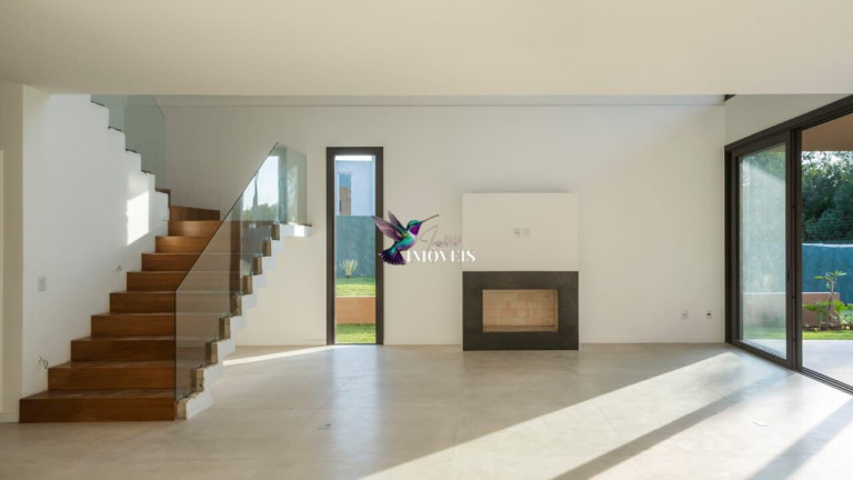 Imagem Casa de Condomínio com 4 Quartos à Venda, 330 m² em Vila Nova - Porto Alegre Imagem Casa de Condomínio com 4 Quartos à Venda, 330 m² em Vila Nova - Porto Alegre