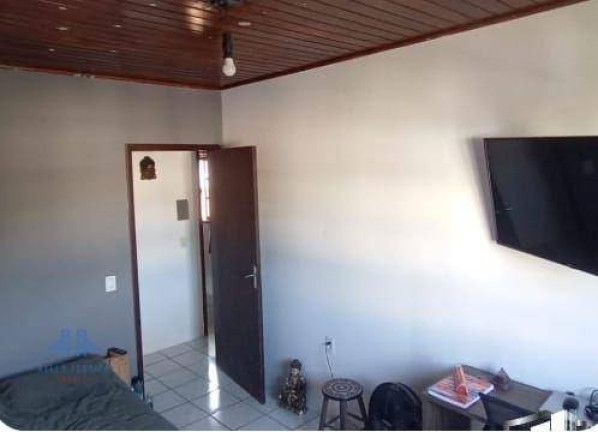 Imagem Casa com 2 Quartos à Venda, 200 m² em Barra Da Lagoa - Florianópolis Imagem Casa com 2 Quartos à Venda, 200 m² em Barra Da Lagoa - Florianópolis