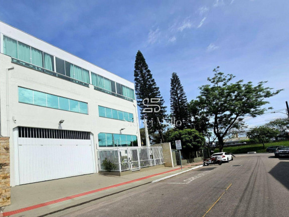 Imagem Galpão para Alugar, 850 m² em Centro - Balneário Camboriú