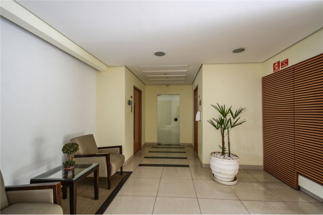 Imagem Apartamento com 2 Quartos à Venda, 63 m² em Moema - São Paulo