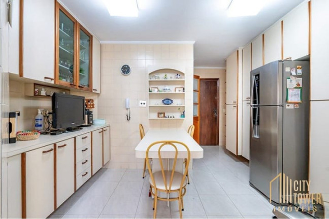 Imagem Apartamento com 3 Quartos à Venda, 147 m² em Vila Uberabinha - São Paulo