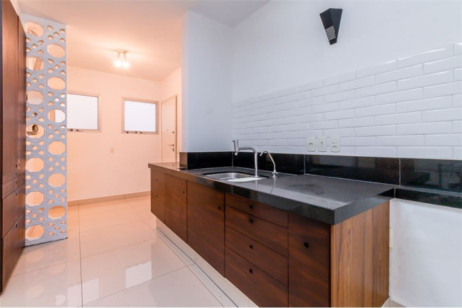 Imagem Imóvel com 3 Quartos à Venda, em Santa Cecília - São Paulo Imagem Imóvel com 3 Quartos à Venda, em Santa Cecília - São Paulo