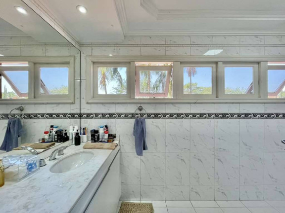 Imagem Casa com 3 Quartos à Venda, 280 m² em Vila Appia Antica - Carapicuíba Imagem Casa com 3 Quartos à Venda, 280 m² em Vila Appia Antica - Carapicuíba