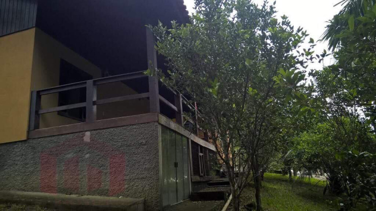 Imagem Imóvel com 2 Quartos à Venda, 1.800 m²