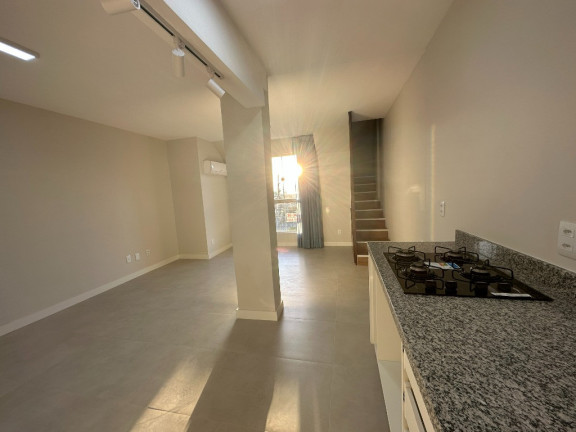 Imagem Apartamento com 2 Quartos à Venda, 64 m² em Capoeiras - Florianópolis Imagem Apartamento com 2 Quartos à Venda, 64 m² em Capoeiras - Florianópolis