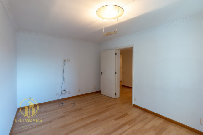 Imagem Apartamento com 3 Quartos para Alugar, 240 m² em Itaim Bibi - São Paulo