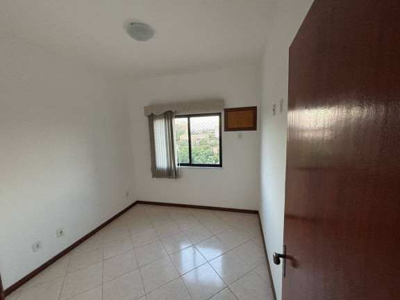 Imagem Apartamento com 3 Quartos para Alugar, 110 m² em Parque Hotel - Araruama
