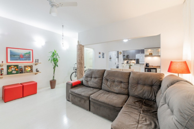 Imagem Apartamento com 3 Quartos à Venda, 117 m² em Cidade Baixa - Porto Alegre Imagem Apartamento com 3 Quartos à Venda, 117 m² em Cidade Baixa - Porto Alegre
