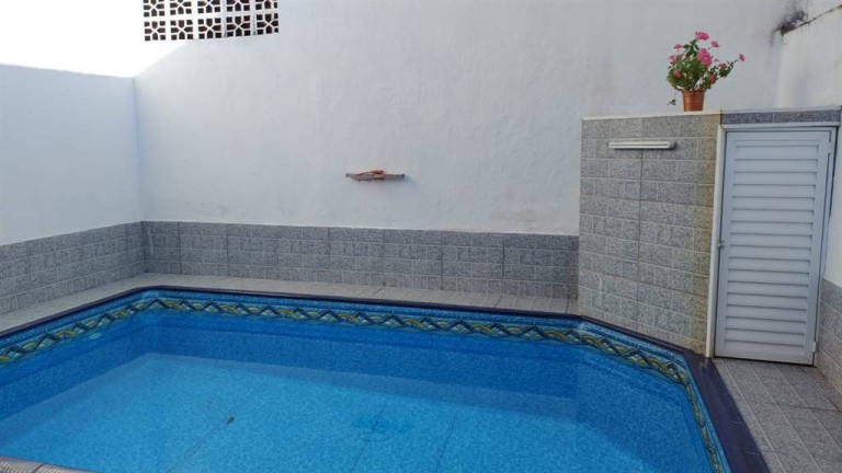 Imagem Casa com 2 Quartos à Venda, 90 m² em Solemar - Praia Grande Imagem Casa com 2 Quartos à Venda, 90 m² em Solemar - Praia Grande