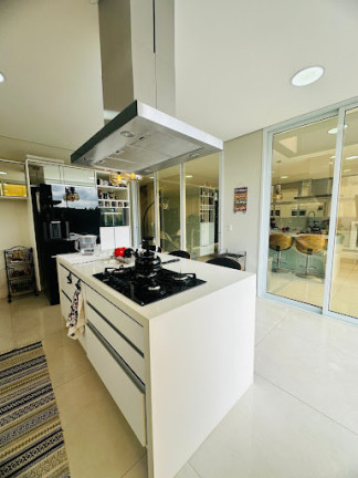 Imagem Apartamento com 3 Quartos à Venda, 235 m² em Alphaville - Barueri