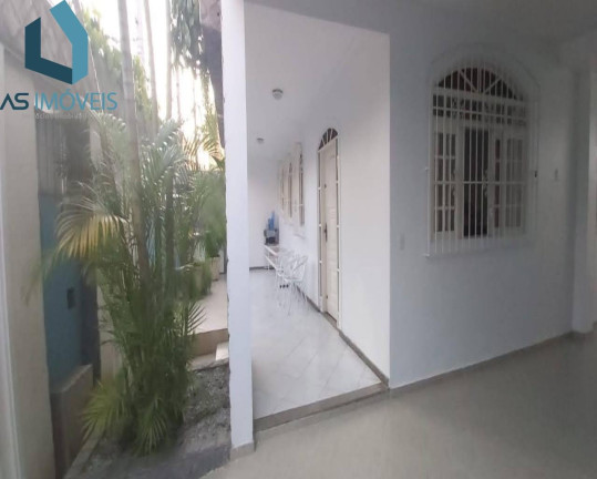 Casa com 8 Quartos para Alugar, 250 m² em Braga - Cabo Frio